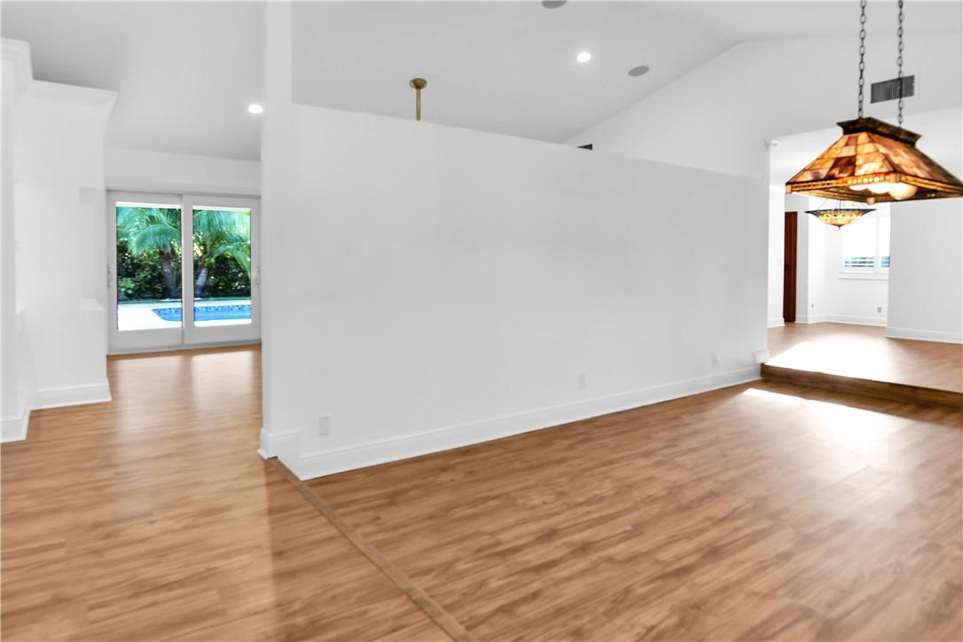 11004 NW 13th Ct