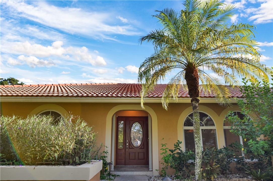 11004 NW 13th Ct