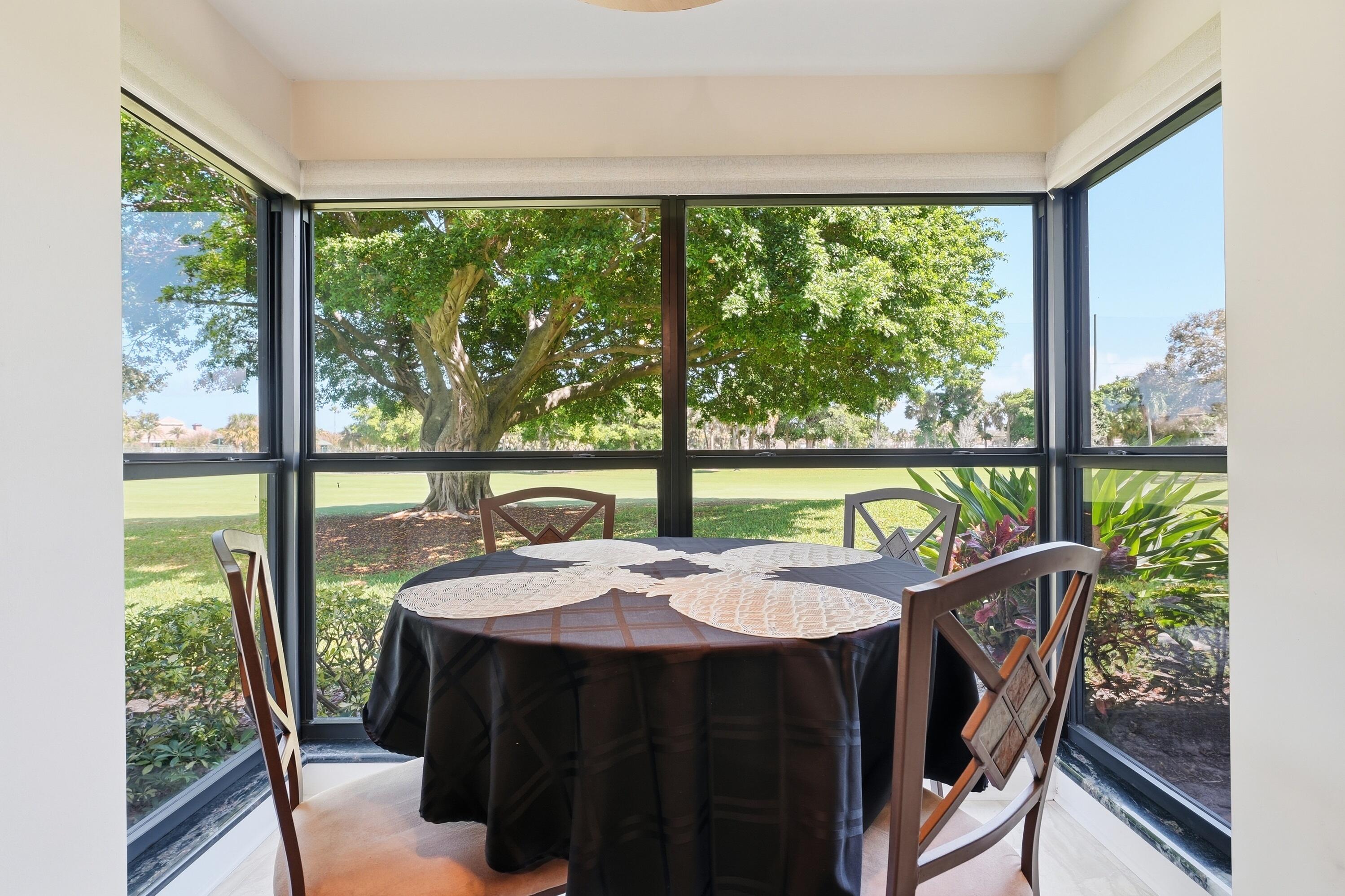 TRADERS CROSSING AT JONATHANS LANDING - Residential