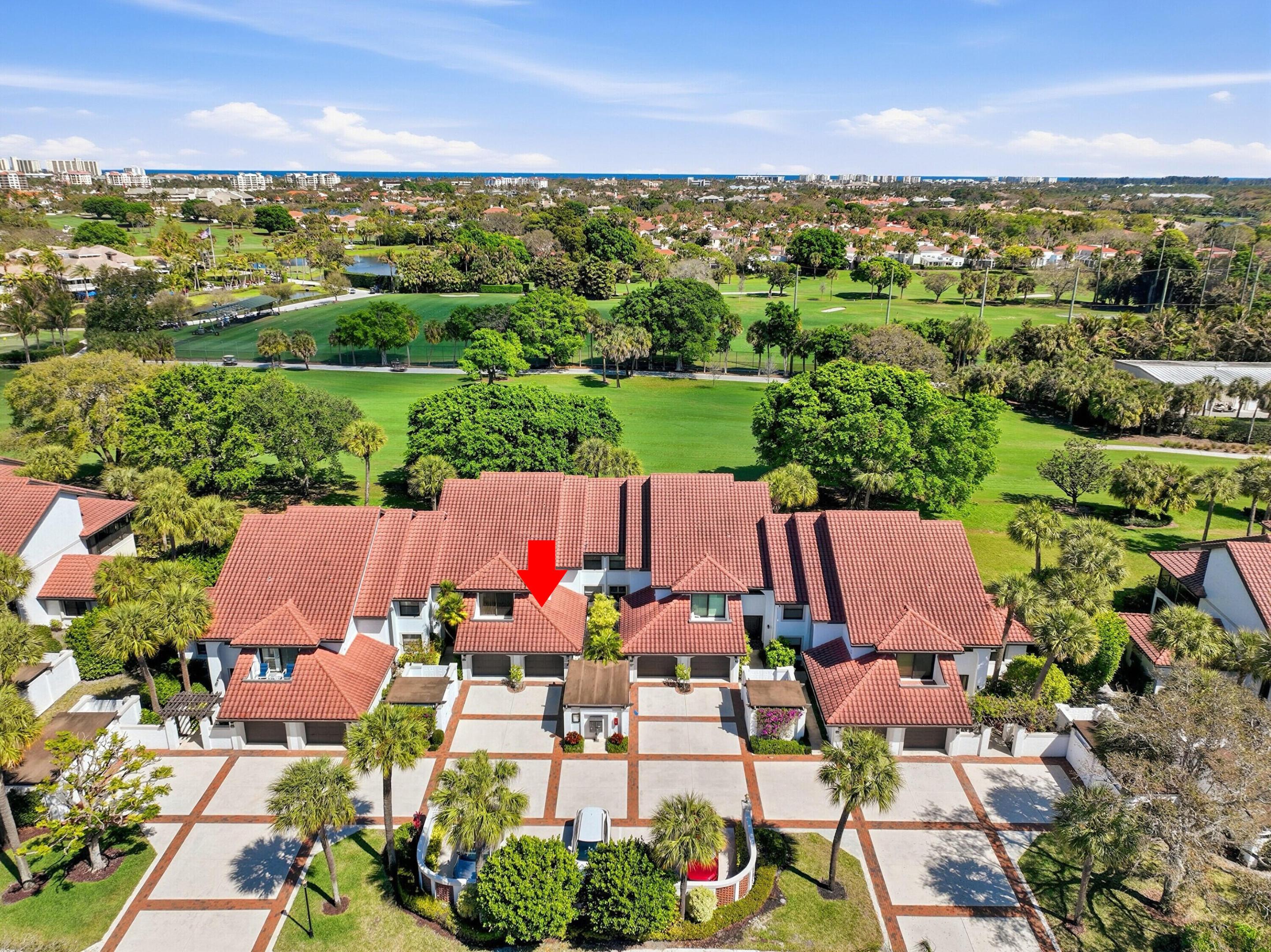 TRADERS CROSSING AT JONATHANS LANDING - Residential