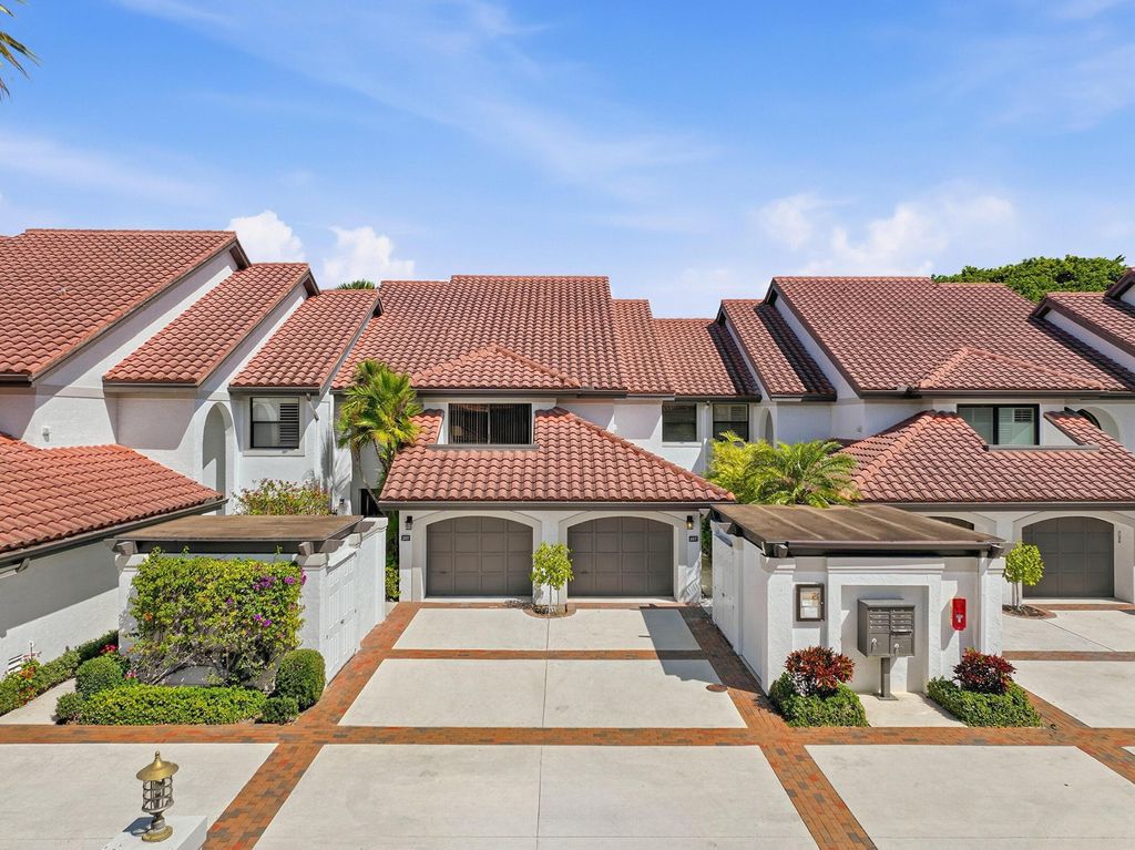 Photo of 16648 Traders Crossing N #107, Jupiter, FL 33477 (MLS # B26005189)