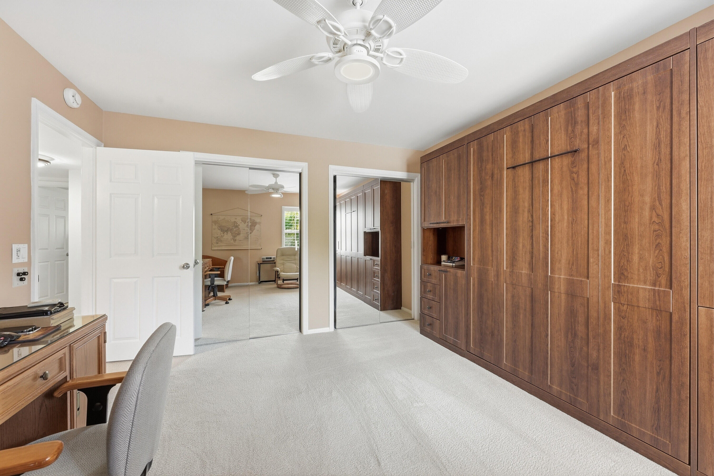 TRADERS CROSSING AT JONATHANS LANDING - Residential