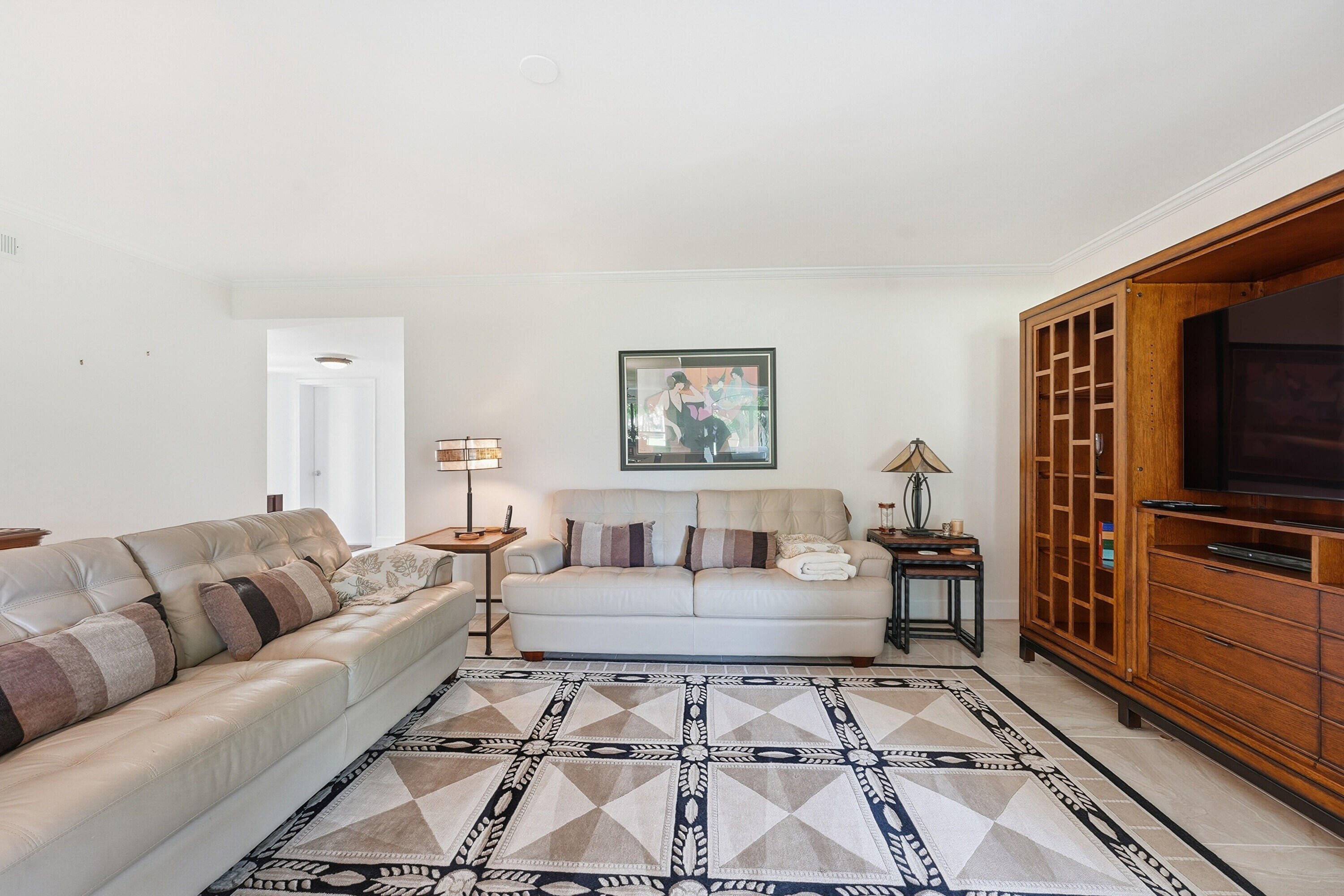 TRADERS CROSSING AT JONATHANS LANDING - Residential