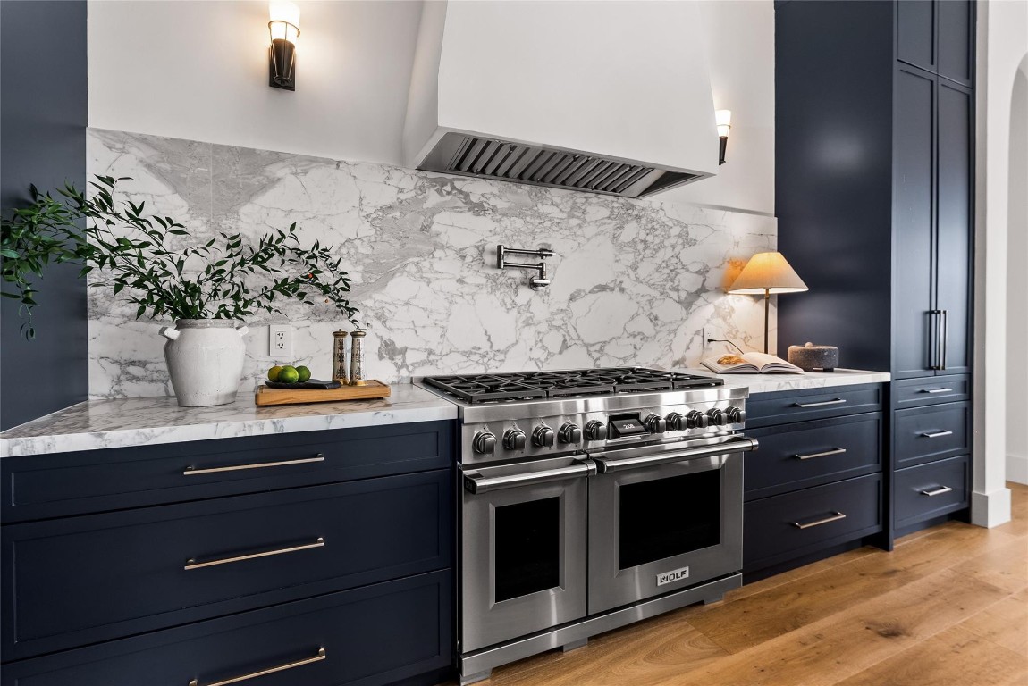 AVONDALE - Residential