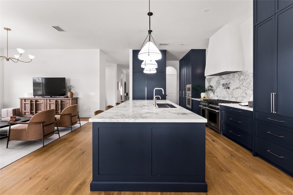 AVONDALE - Residential