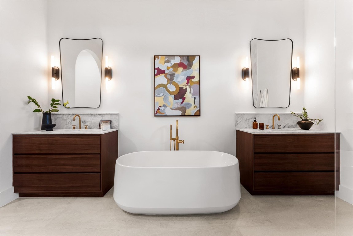 AVONDALE - Residential