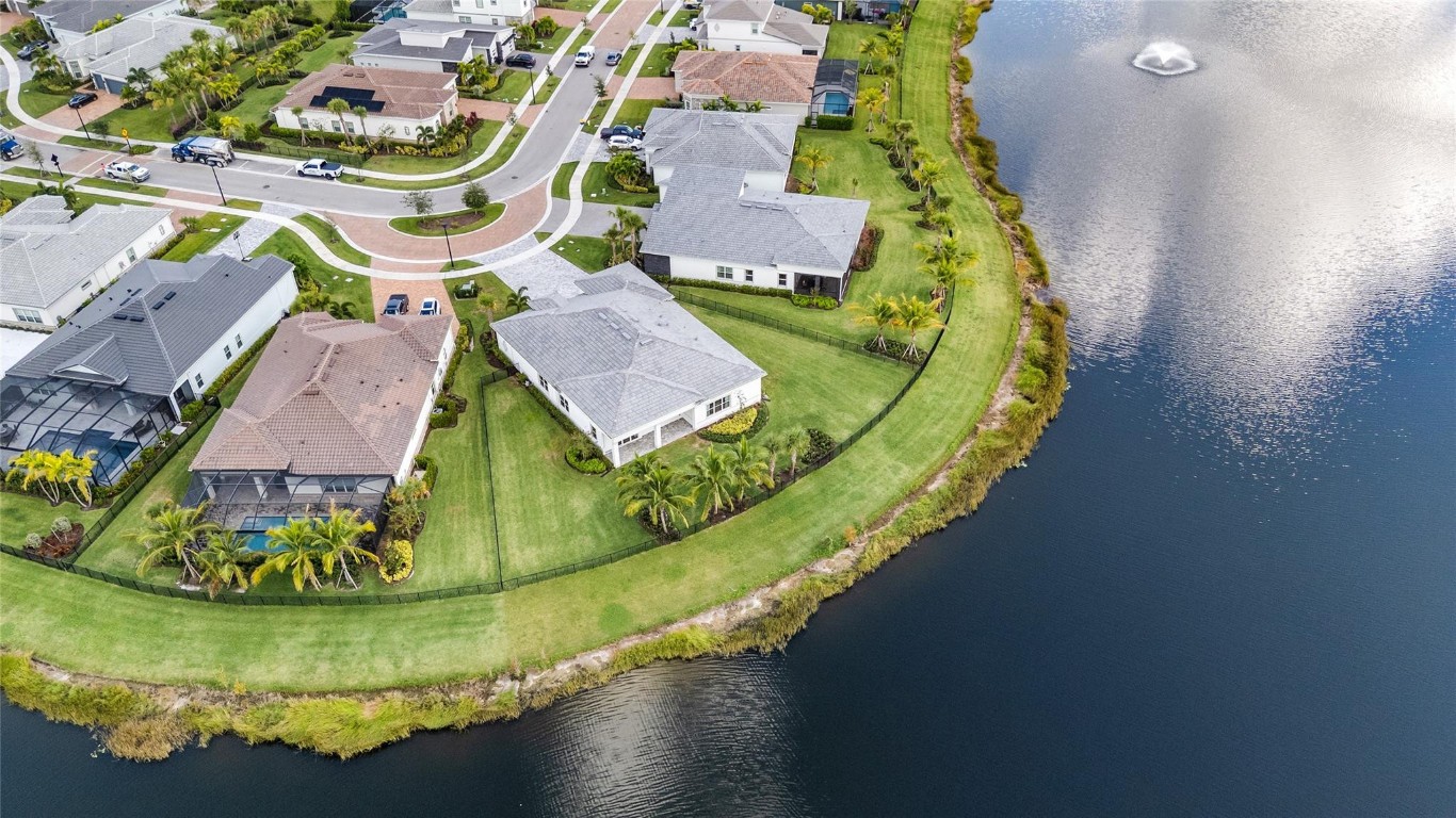 AVONDALE - Residential