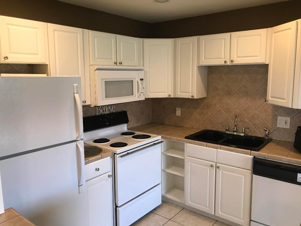 KINGS POINT SEVILLE CONDOS - Residential Lease