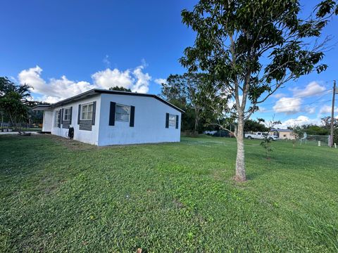 A home in Indiantown