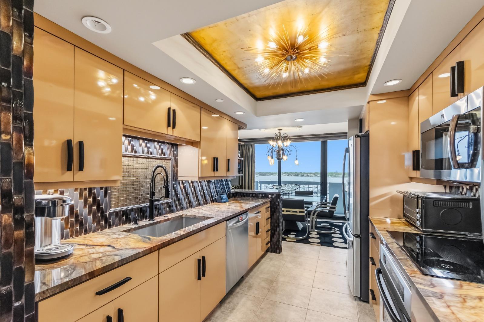 OLD PORT COVE COVE TOWER EAST - Residential