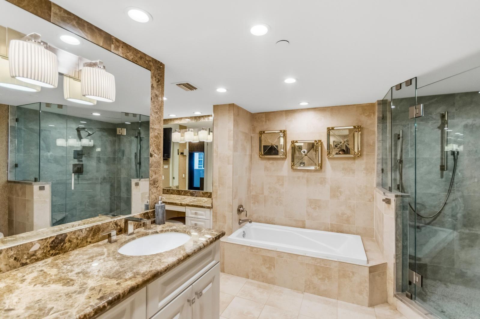 OLD PORT COVE COVE TOWER EAST - Residential