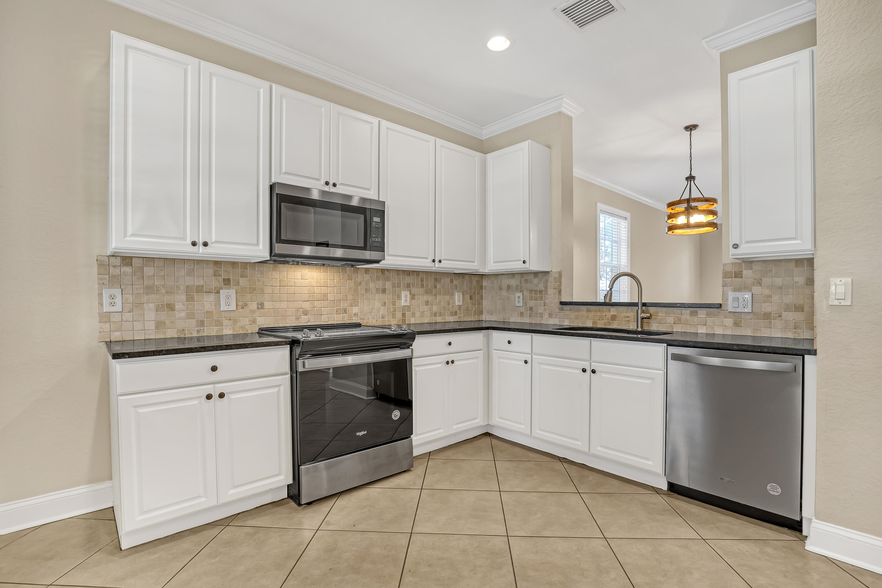 BOTANICA - Residential Lease