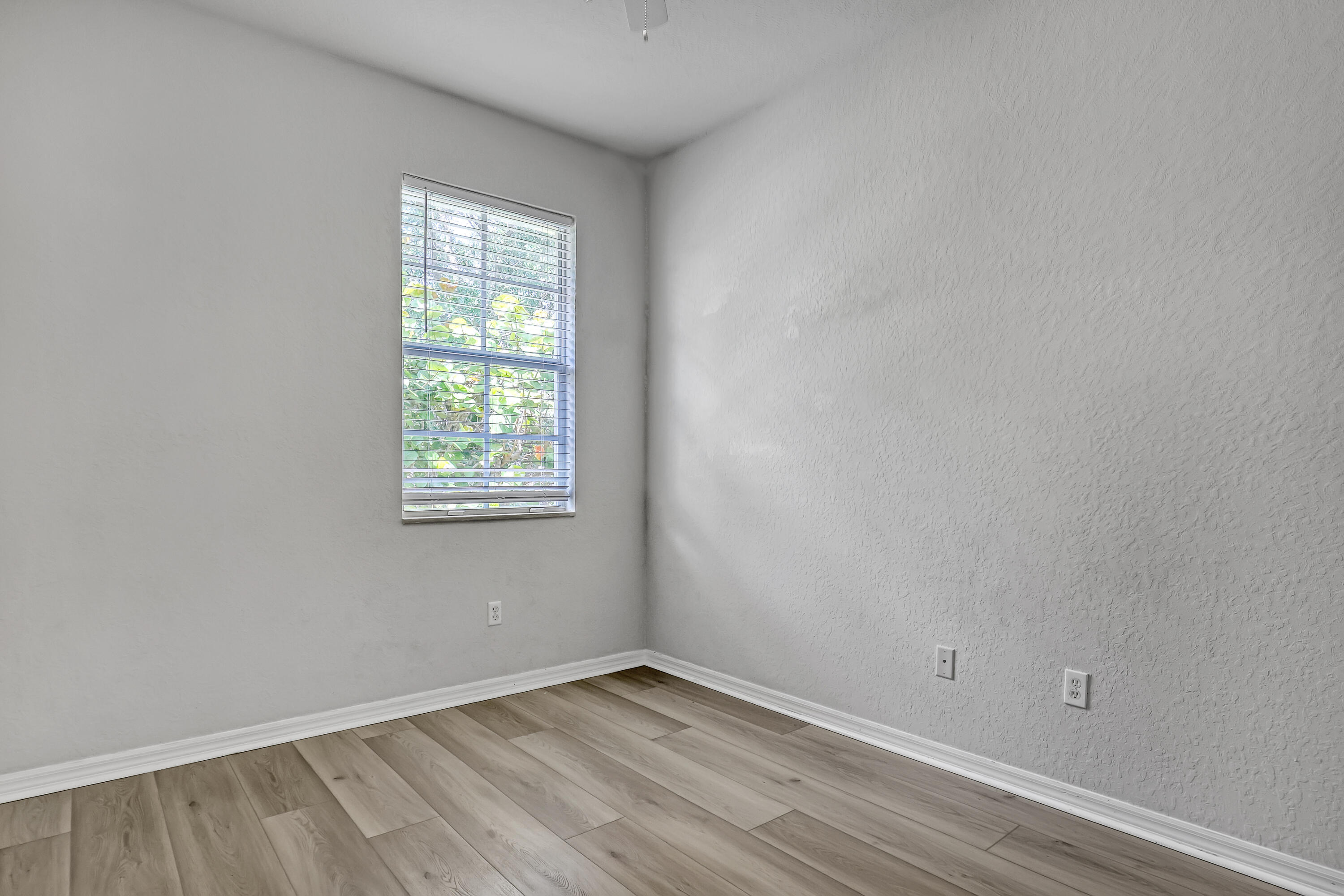 BOTANICA - Residential Lease