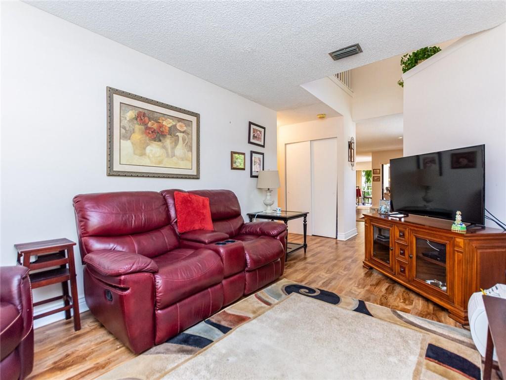 Emerald Oaks - Residential