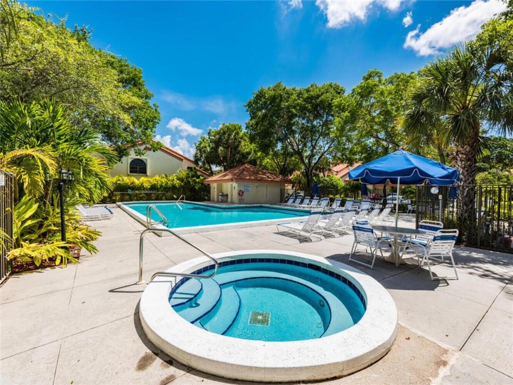 Emerald Oaks - Residential