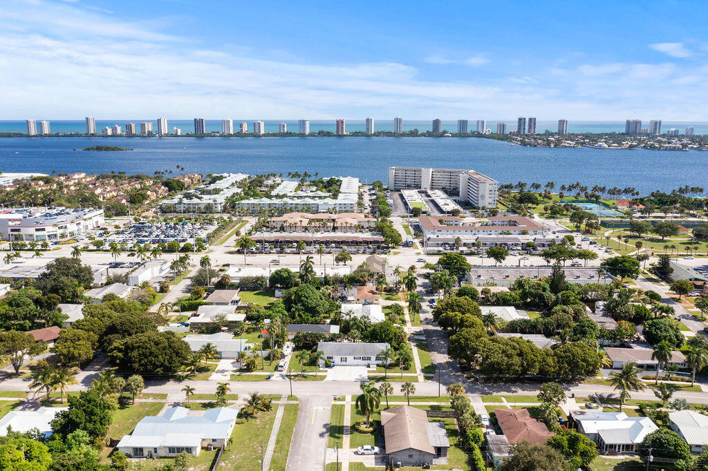 KELSEY CITY - Residential