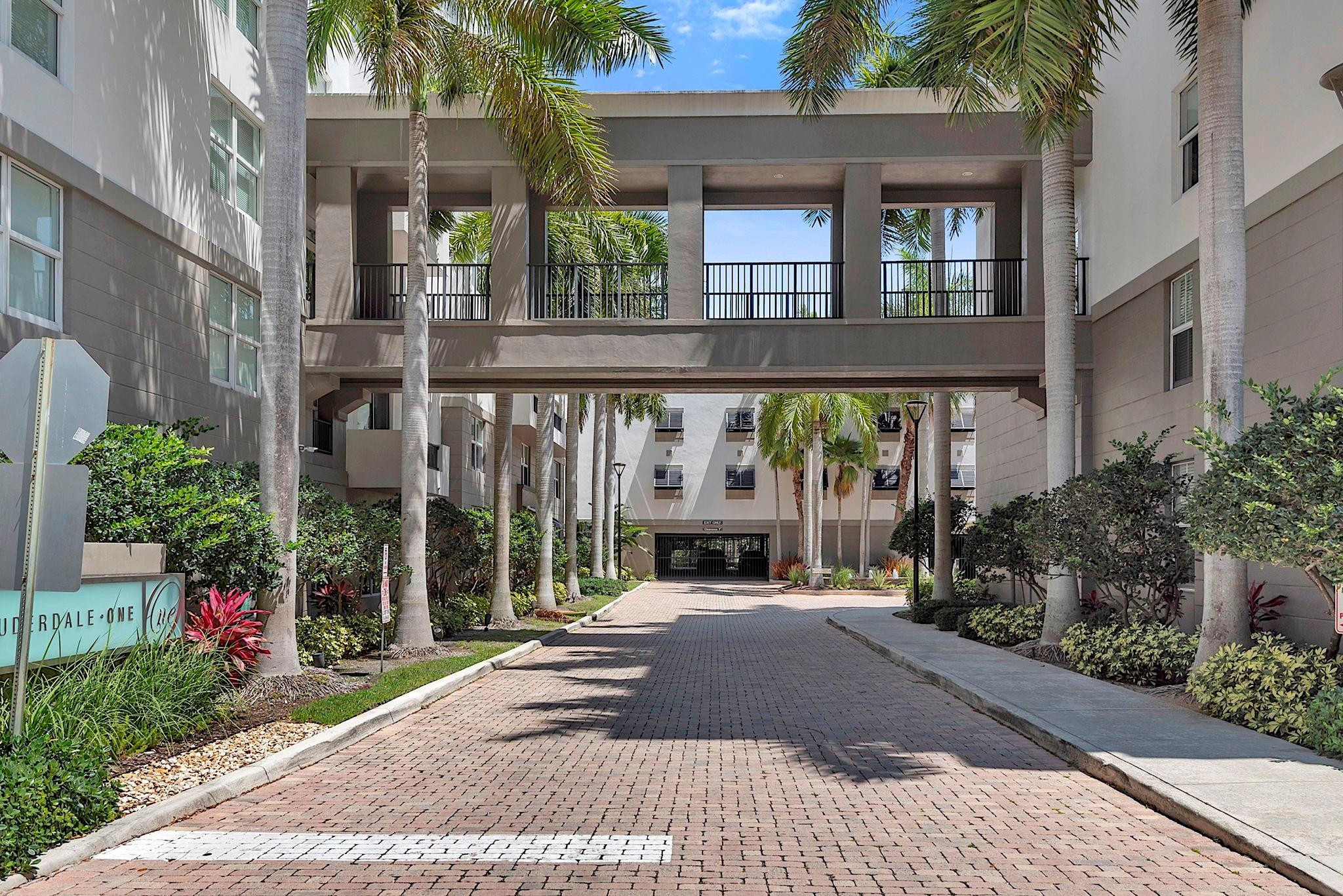 2401 NE 65th Street 502