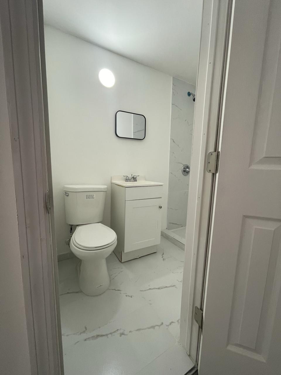 PERRYS ADD TO BROADVIEW C - Residential Lease