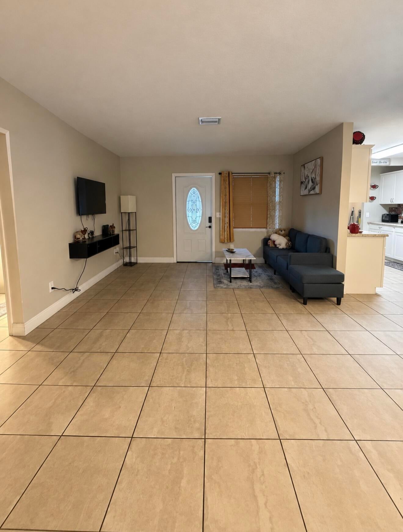110 N 40TH Street