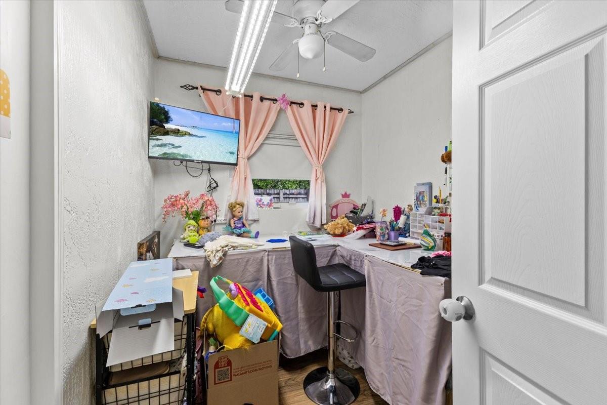 ANDICON-NOBEL TWO 152-50 - Residential