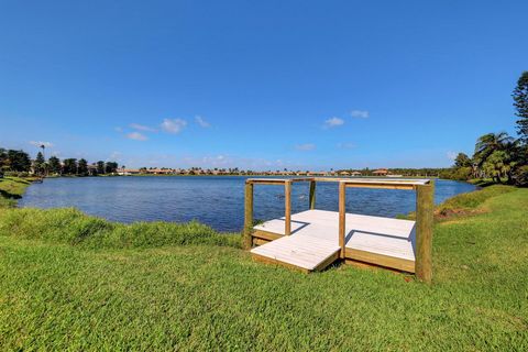 A home in Hutchinson Island