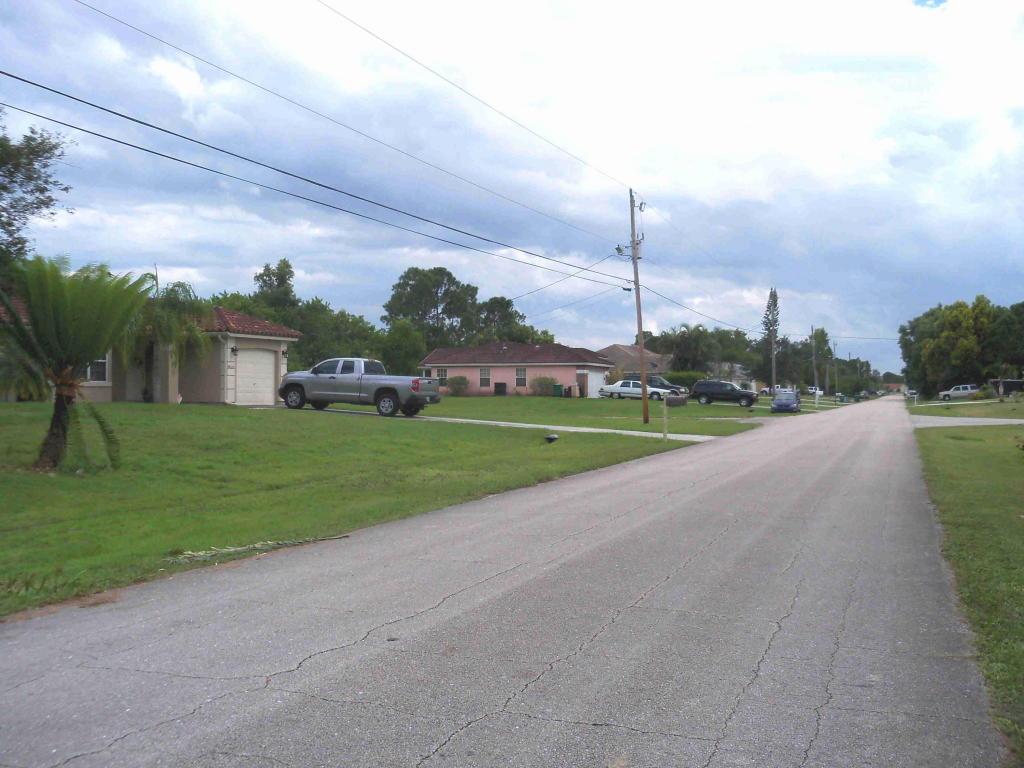 PORT ST LUCIE SECTION 41 - Residential
