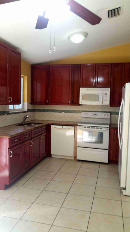 PORT ST LUCIE SECTION 41 - Residential