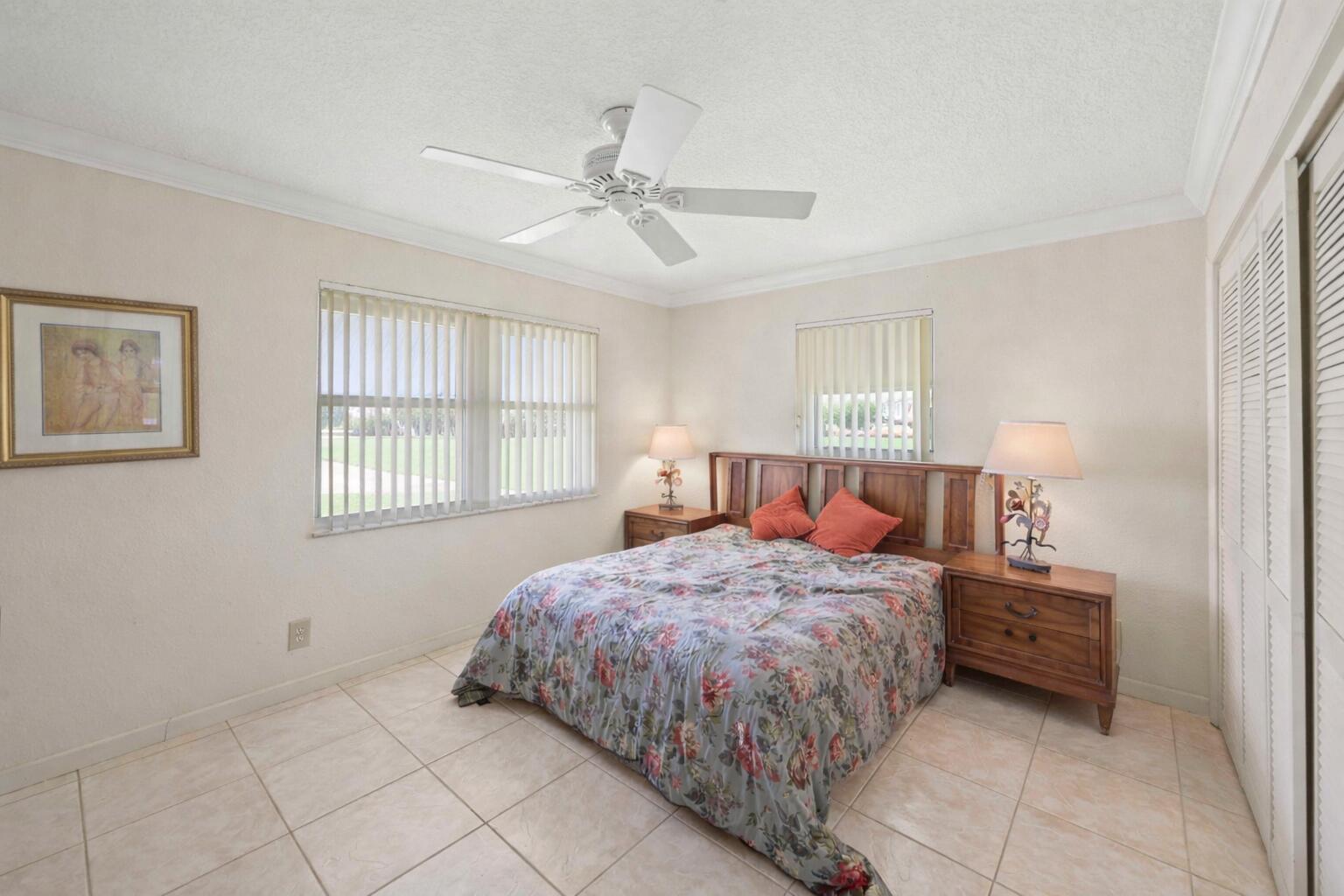 PALM BEACH LEISUREVILLE SEC 9 - Residential