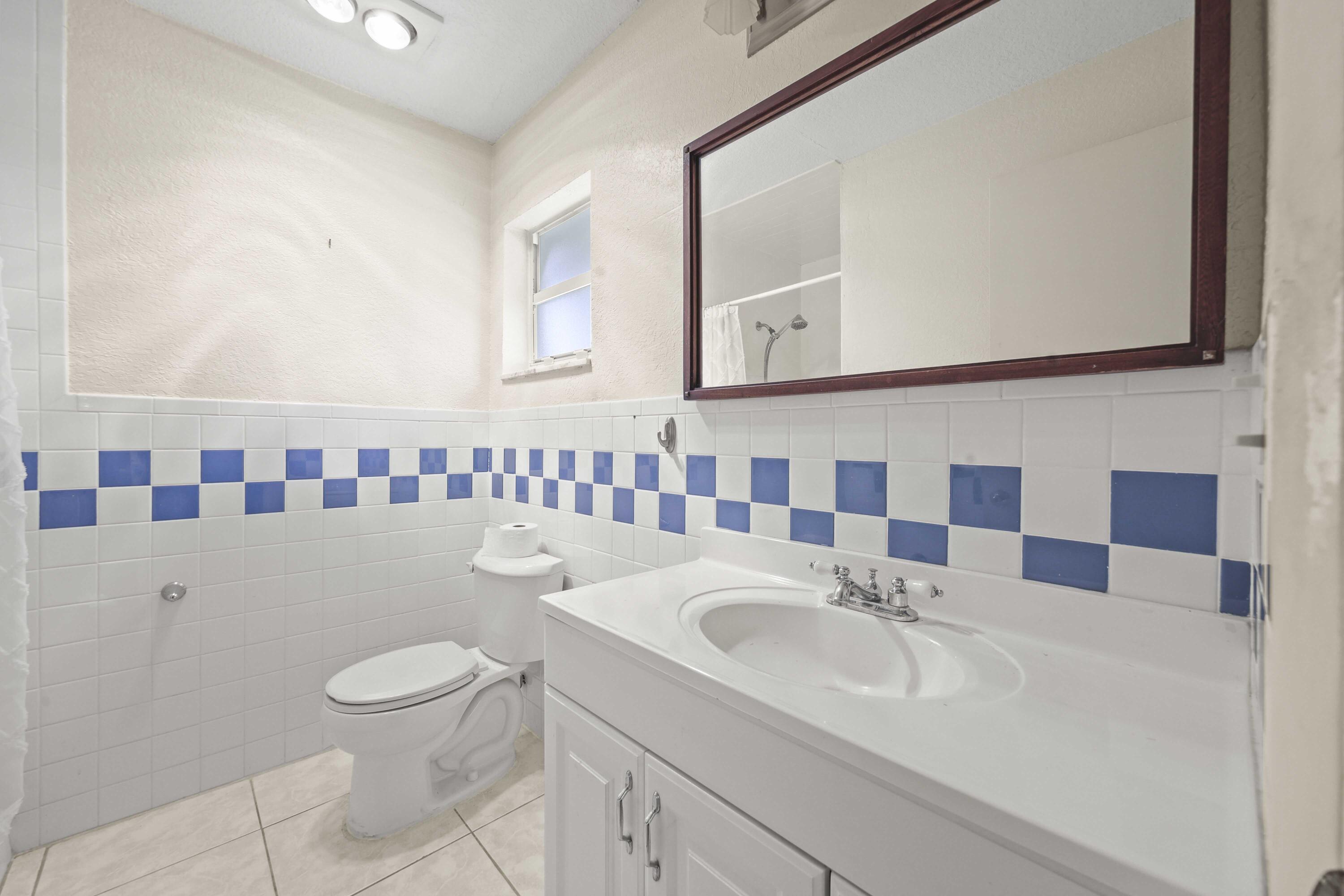 PALM BEACH LEISUREVILLE SEC 9 - Residential