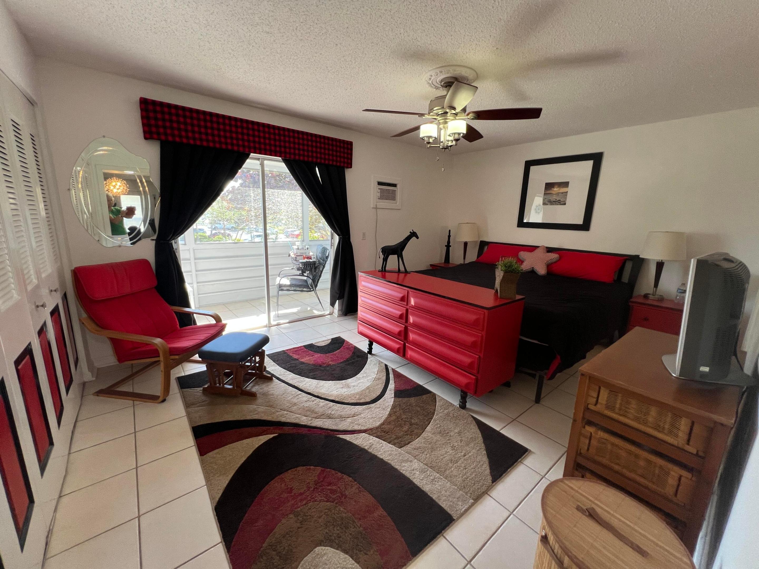 KENT CONDOS / CENTURY VILLAGE - Residential Lease