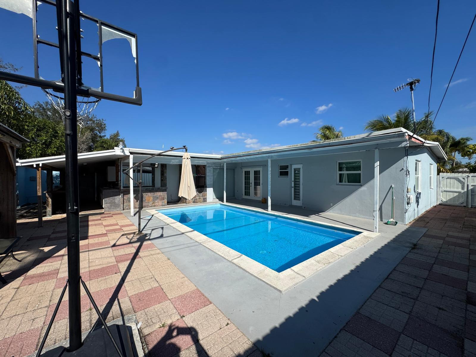 FOREST HILL VILLAGE 4 - Residential
