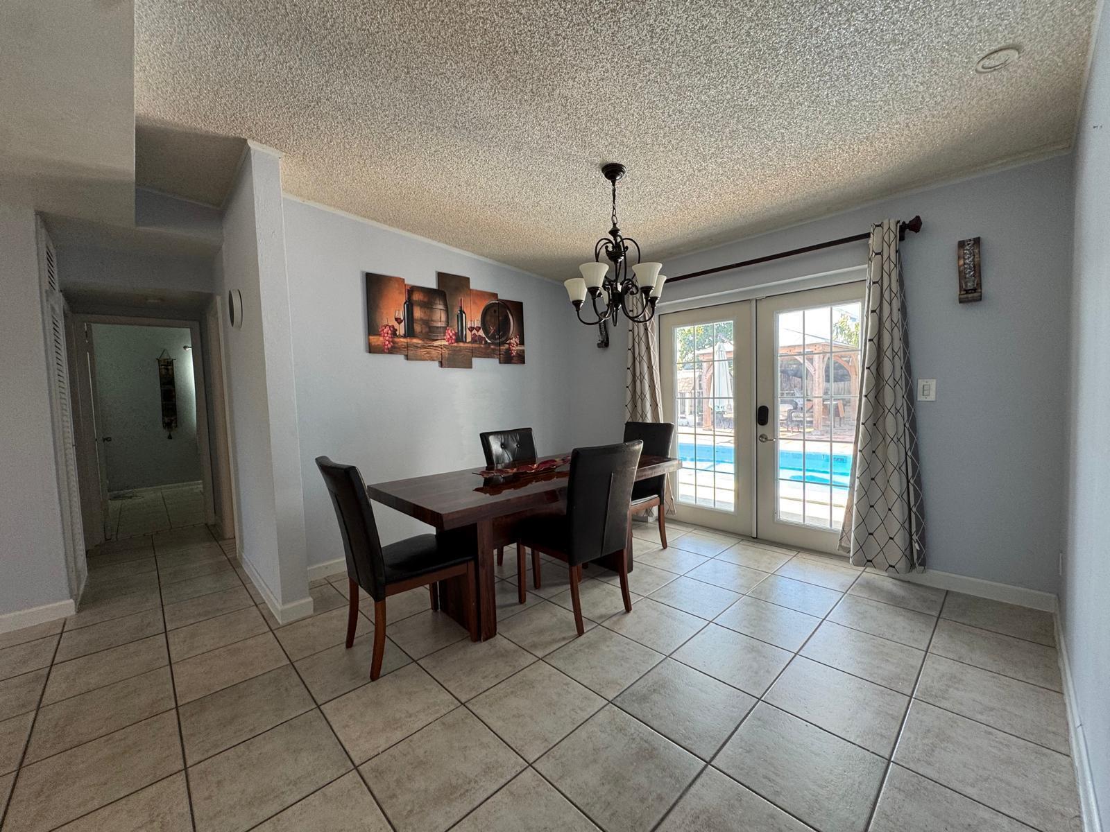 FOREST HILL VILLAGE 4 - Residential