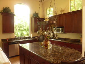 Versailles - Residential Lease