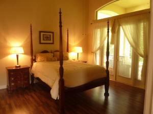 Versailles - Residential Lease