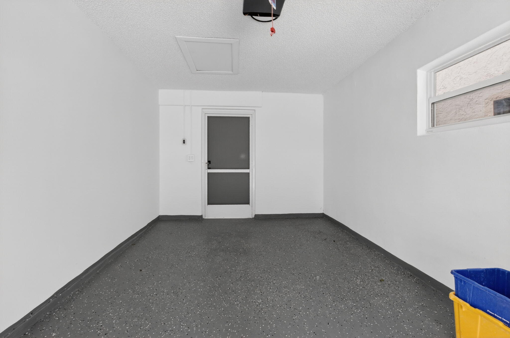 WHISPER WALK SEC E CONDO PARKSHORE - Residential