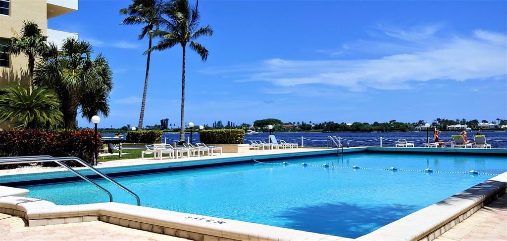 Photo of 2800 N Flagler Drive #401, West Palm Beach, FL 33407 (MLS # B26027393)