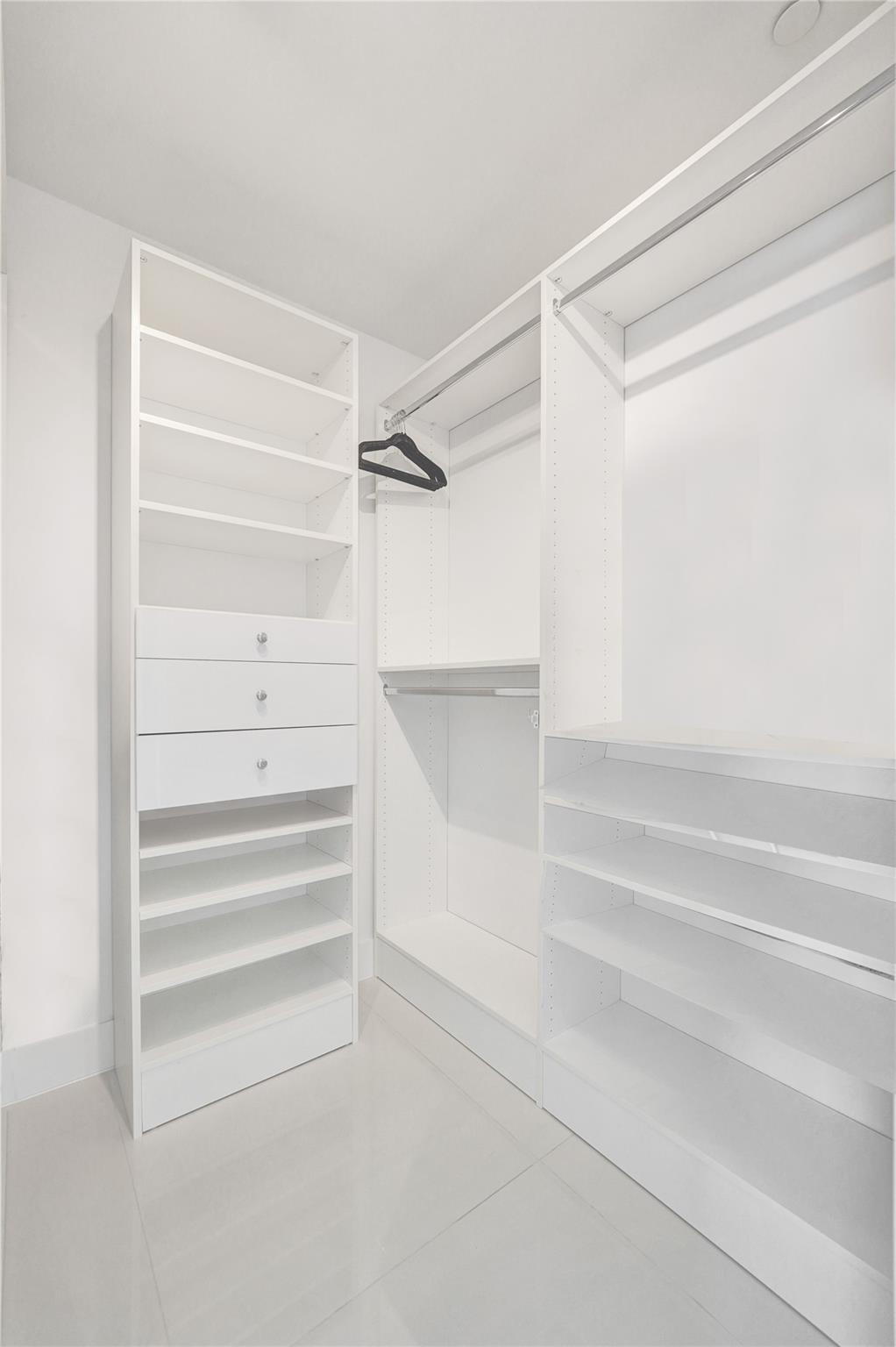 AQUABLU - Residential