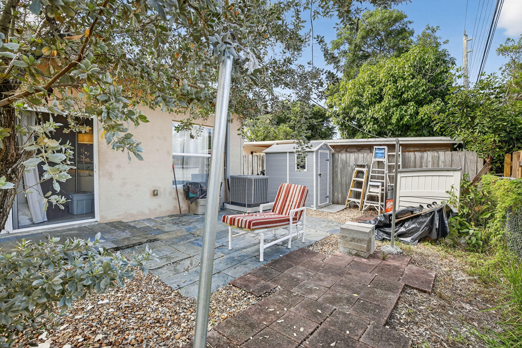 NORTH ANDREWS GARDENS ANN - Residential