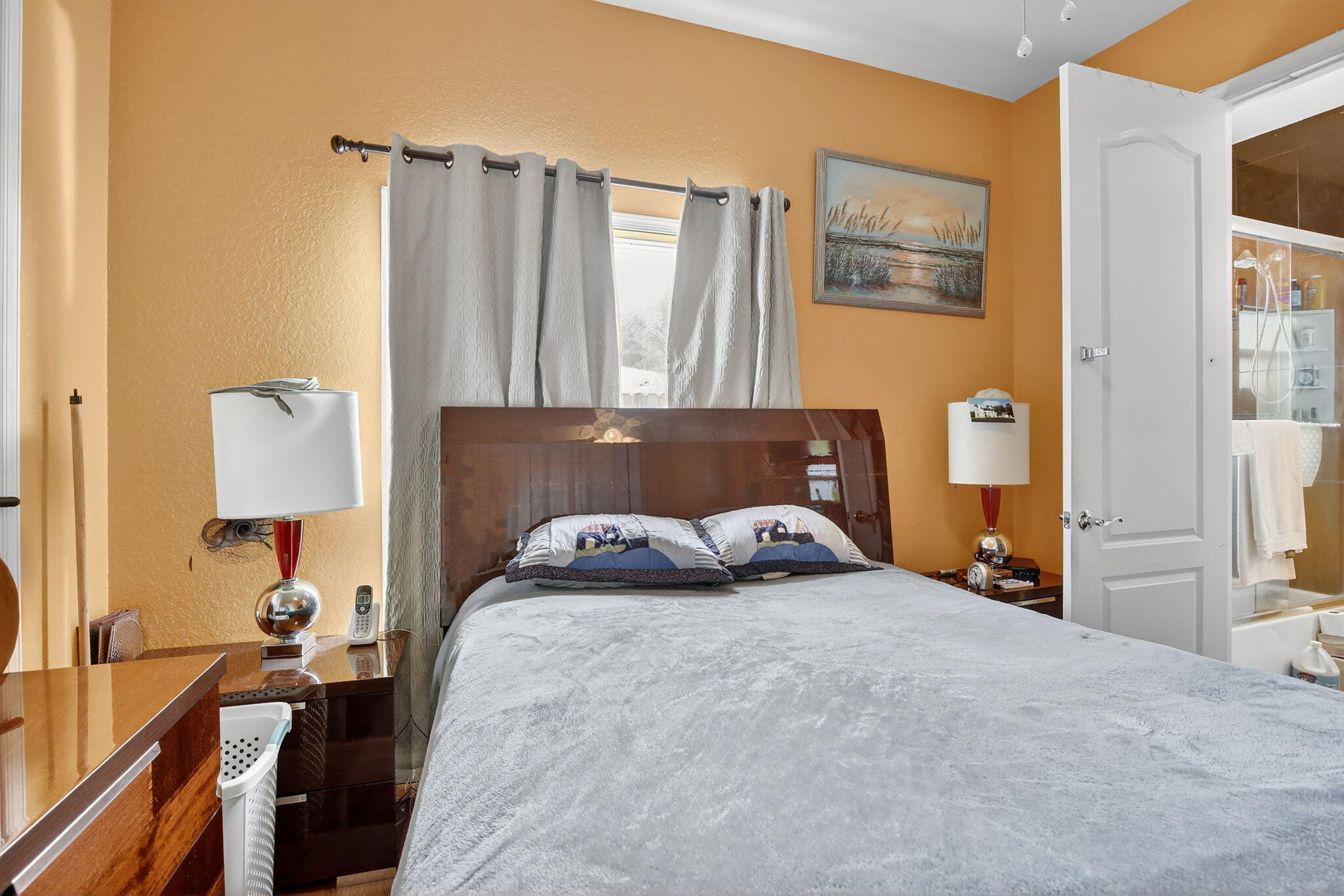 NORTH ANDREWS GARDENS ANN - Residential