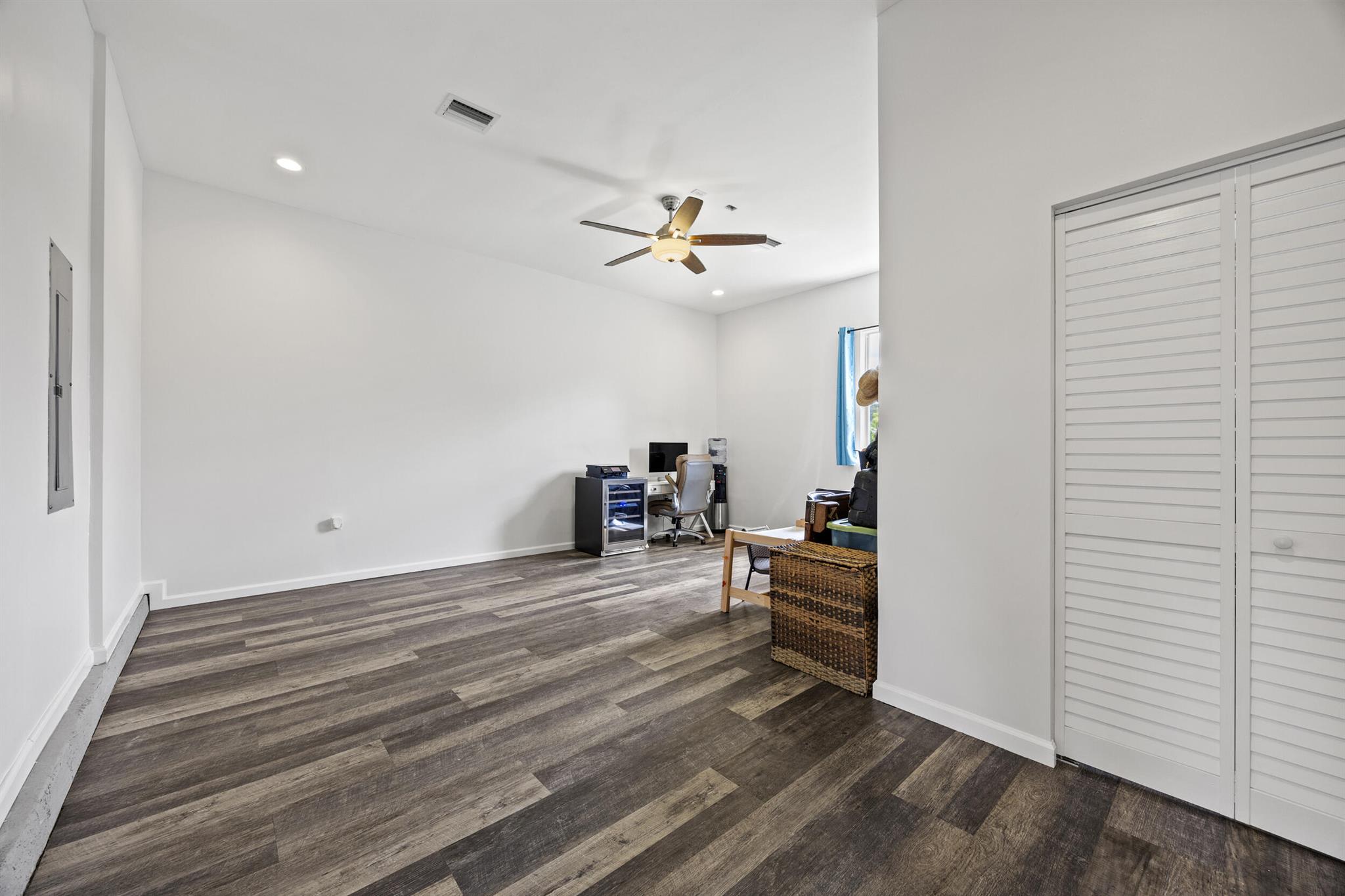 The Acreage - Residential