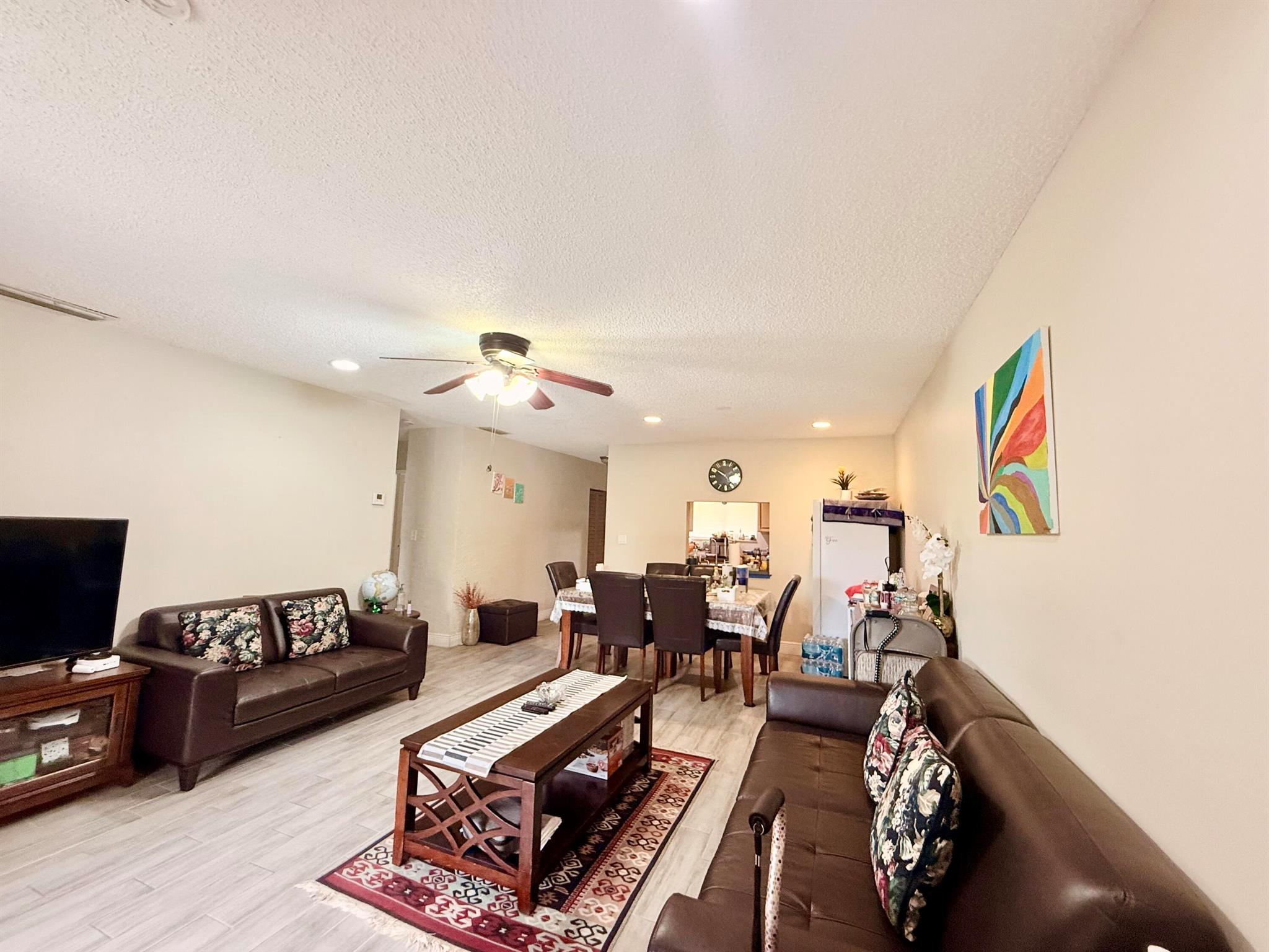 906 SW 9th Street Circle 204