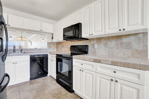 Tiny photo for 4715 Lucerne Lakes Boulevard E #103, Lake Worth, FL 33467 (MLS # R11160307)