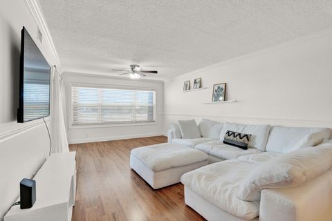 Tiny photo for 4715 Lucerne Lakes Boulevard E #103, Lake Worth, FL 33467 (MLS # R11160307)