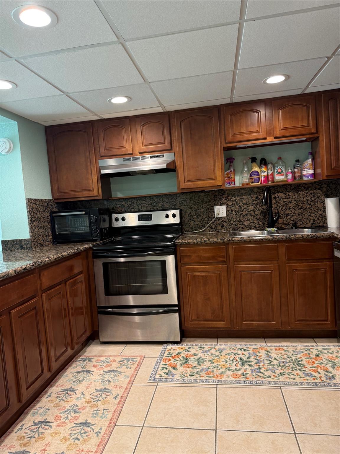 The Villas At Coral Spgs - Residential Lease