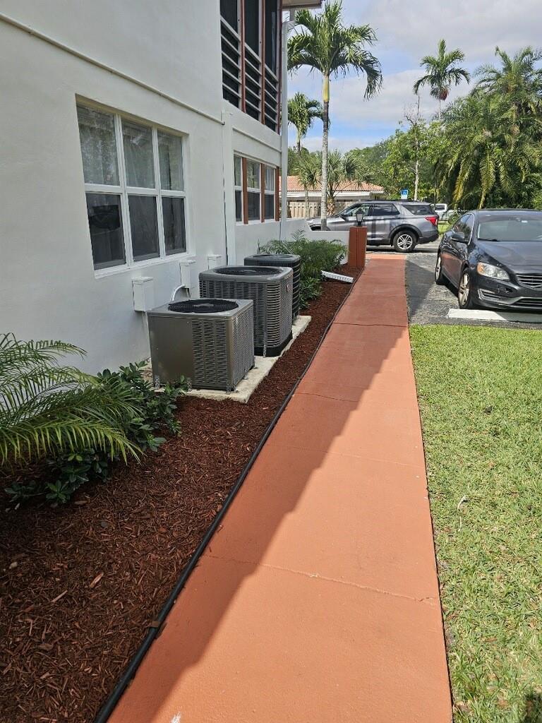 The Villas At Coral Spgs - Residential Lease