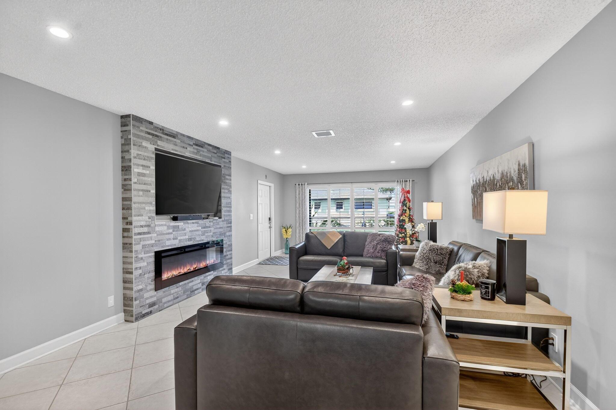 GREENTREE - Residential