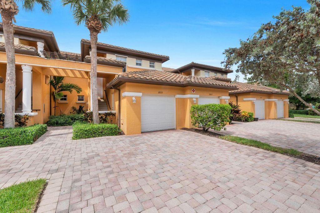 Photo of 8035 NW 127th Lane #3-e, Parkland, FL 33076 (MLS # B26010540)