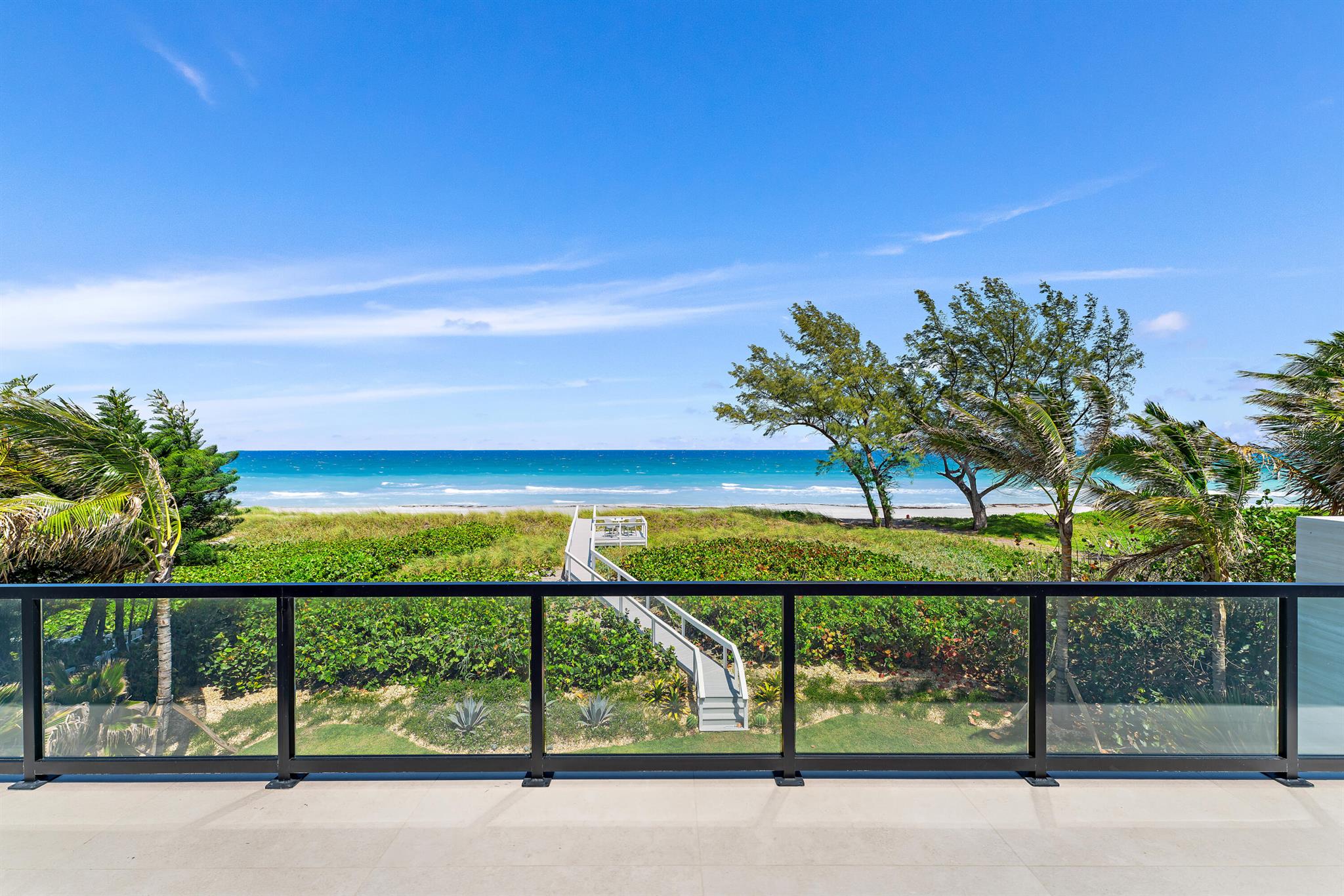 ISLAND BEACH - Residential