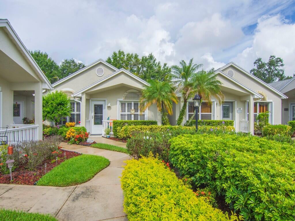 1201 NW LOMBARDY Drive