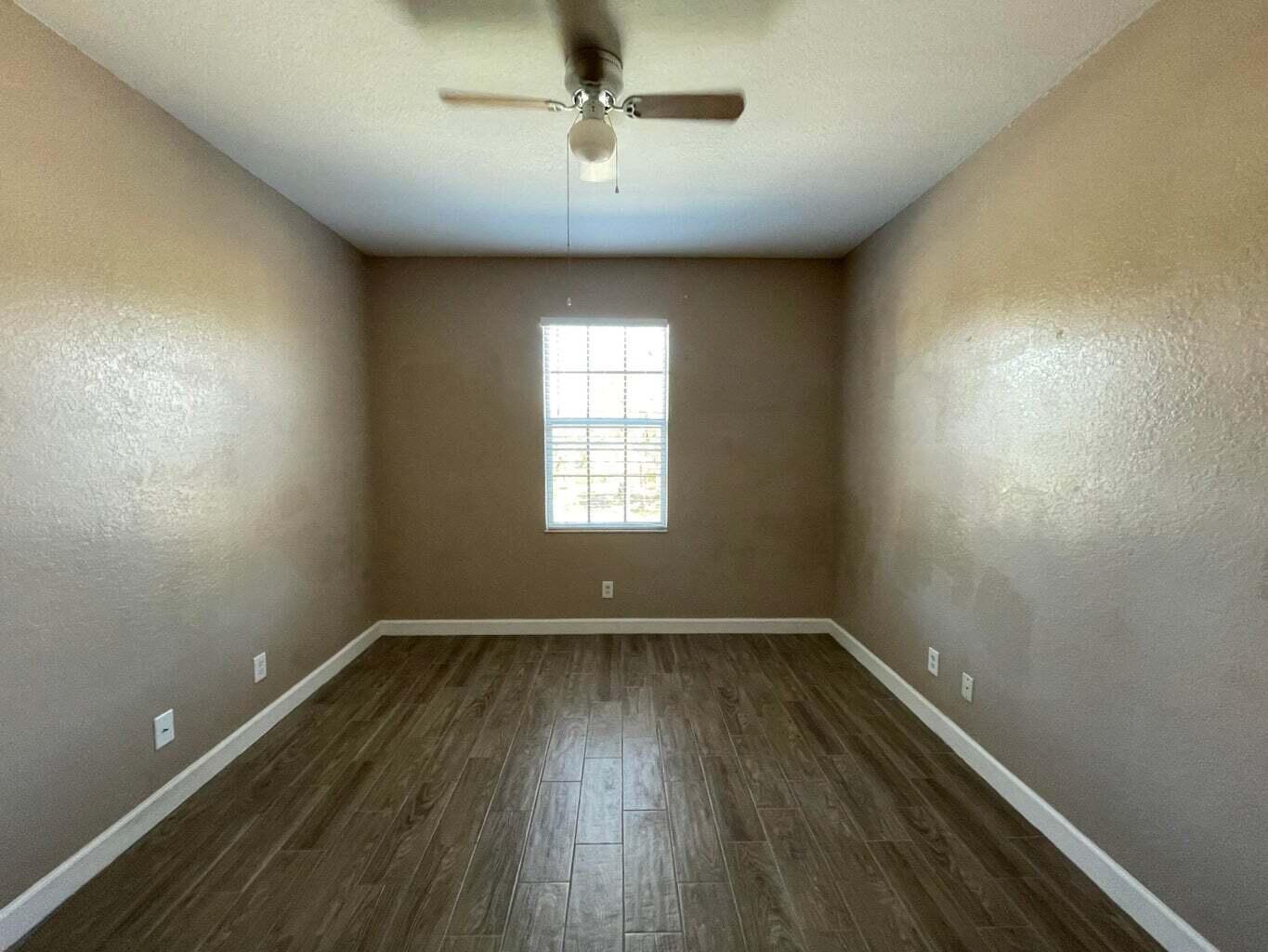 PIPERS CAY CONDO - Residential Lease